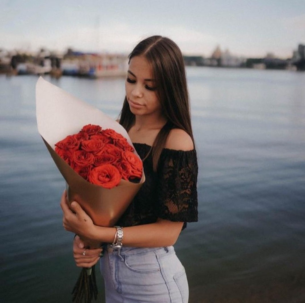 Люда привлекальеная девушка из Оленовки цена от 3500 руб