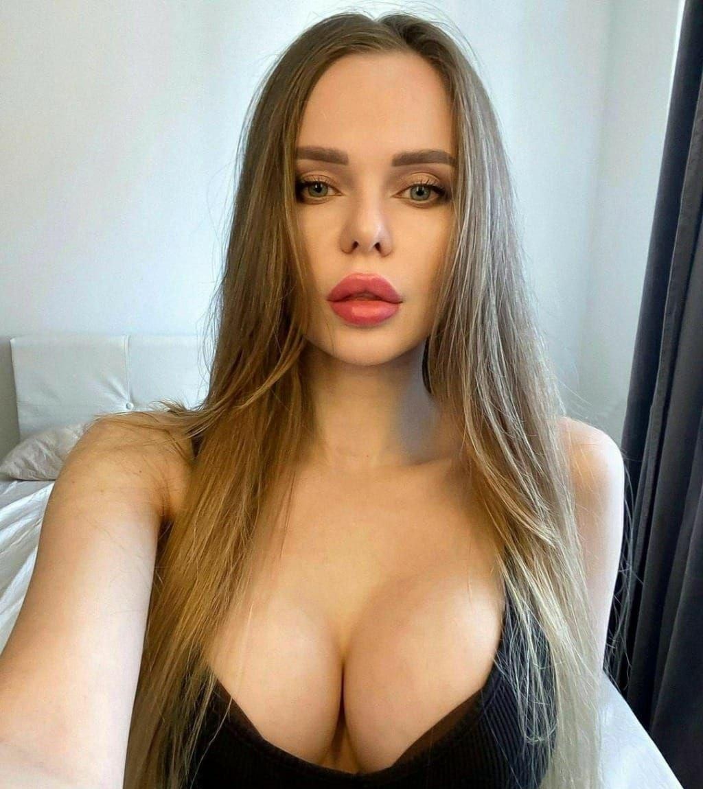 Марта привлекальеная девушка из Оленовки цена от 5000 руб