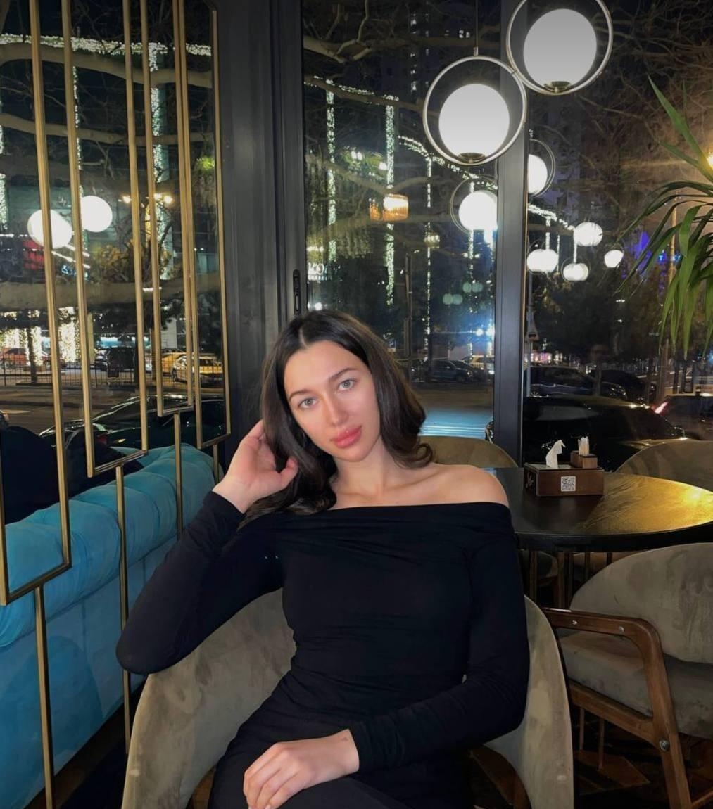 Янка привлекальеная девушка из Оленовки цена от 6000 руб