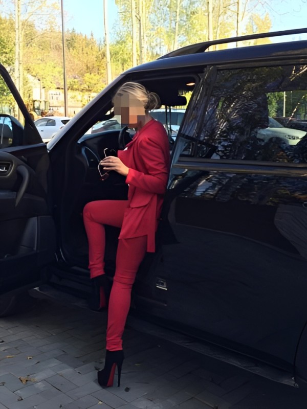 Виталина привлекательная девушка из Оленовки цена от 10000 руб