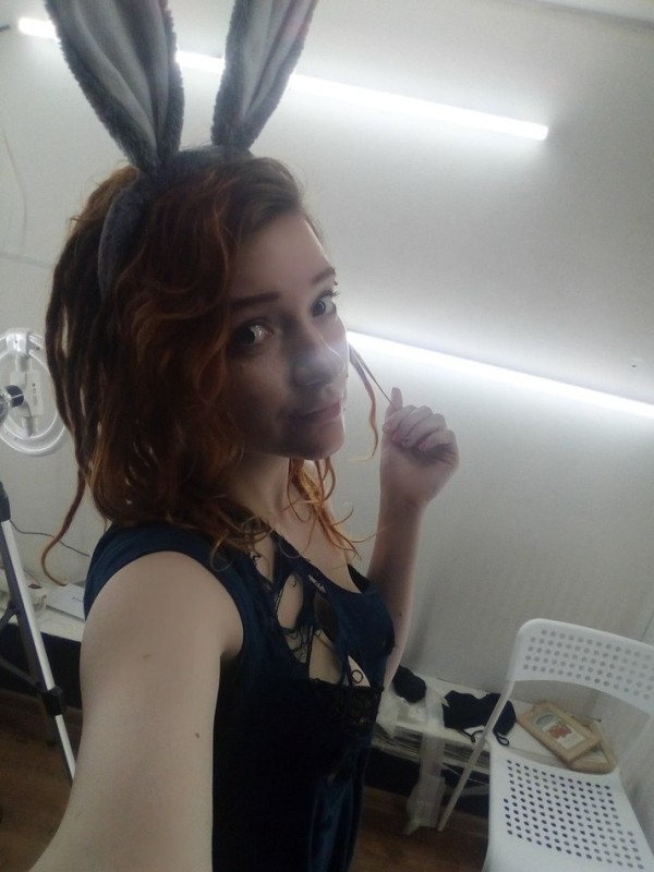 Оксана привлекательная девушка из Оленовки цена от 3000 руб